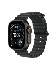 Apple Watch Ultra 3 GPS + Cellular 49mm, Cassa in Titanio color Nero con cinturino Nero Ocean Band